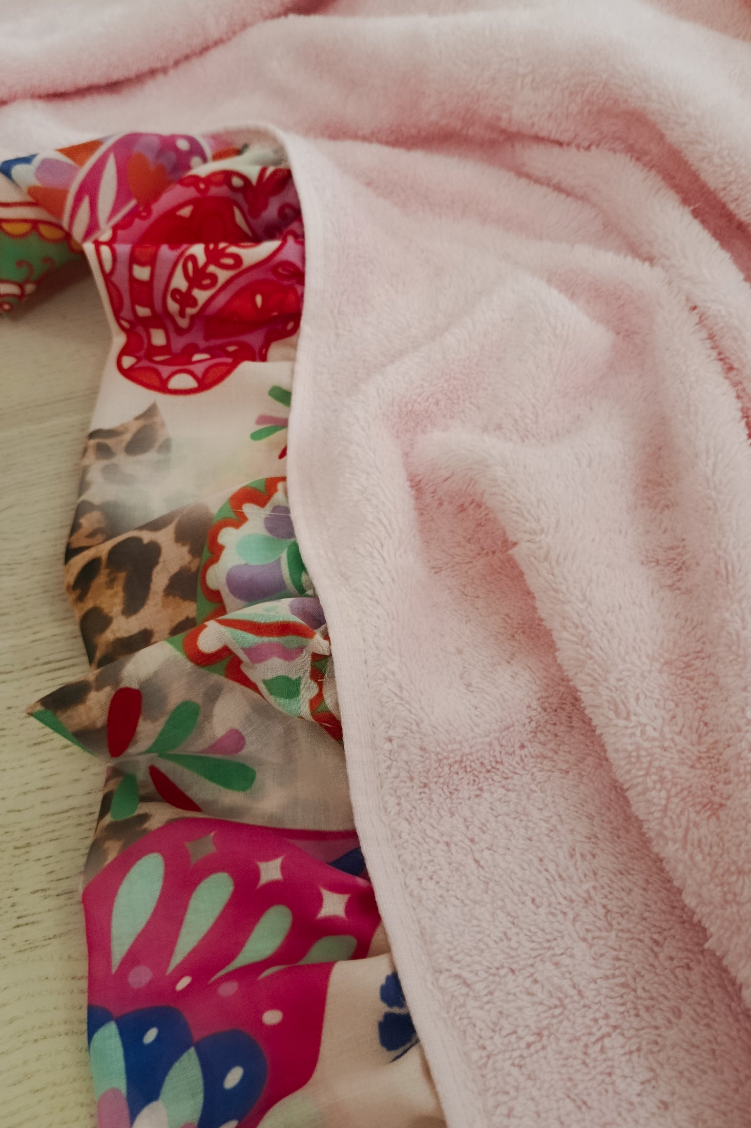 BEACH TOWEL ΑΥΓΟΥΣΤΟΣ (pink)