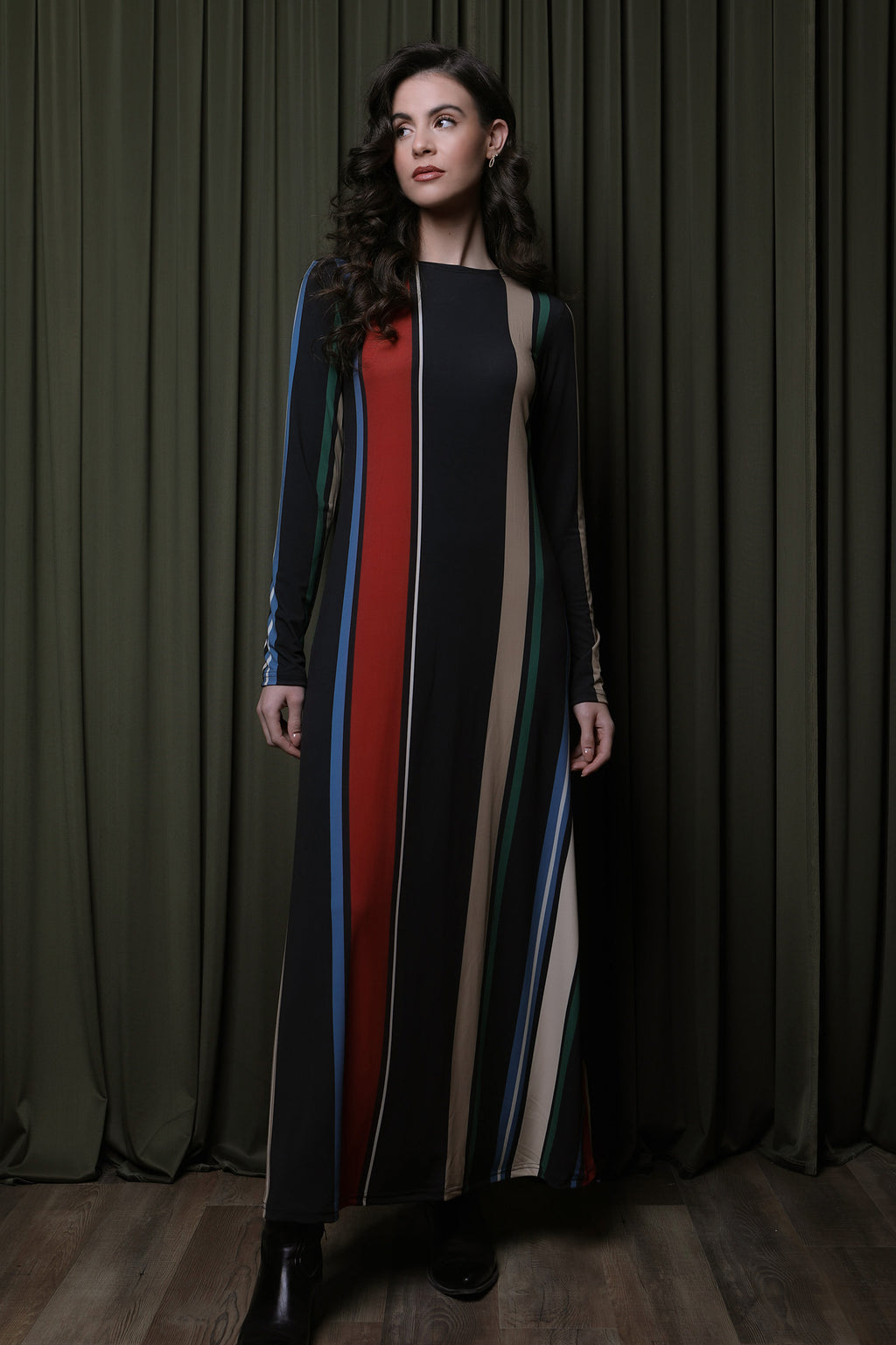 BD22 DRESS (stripes)