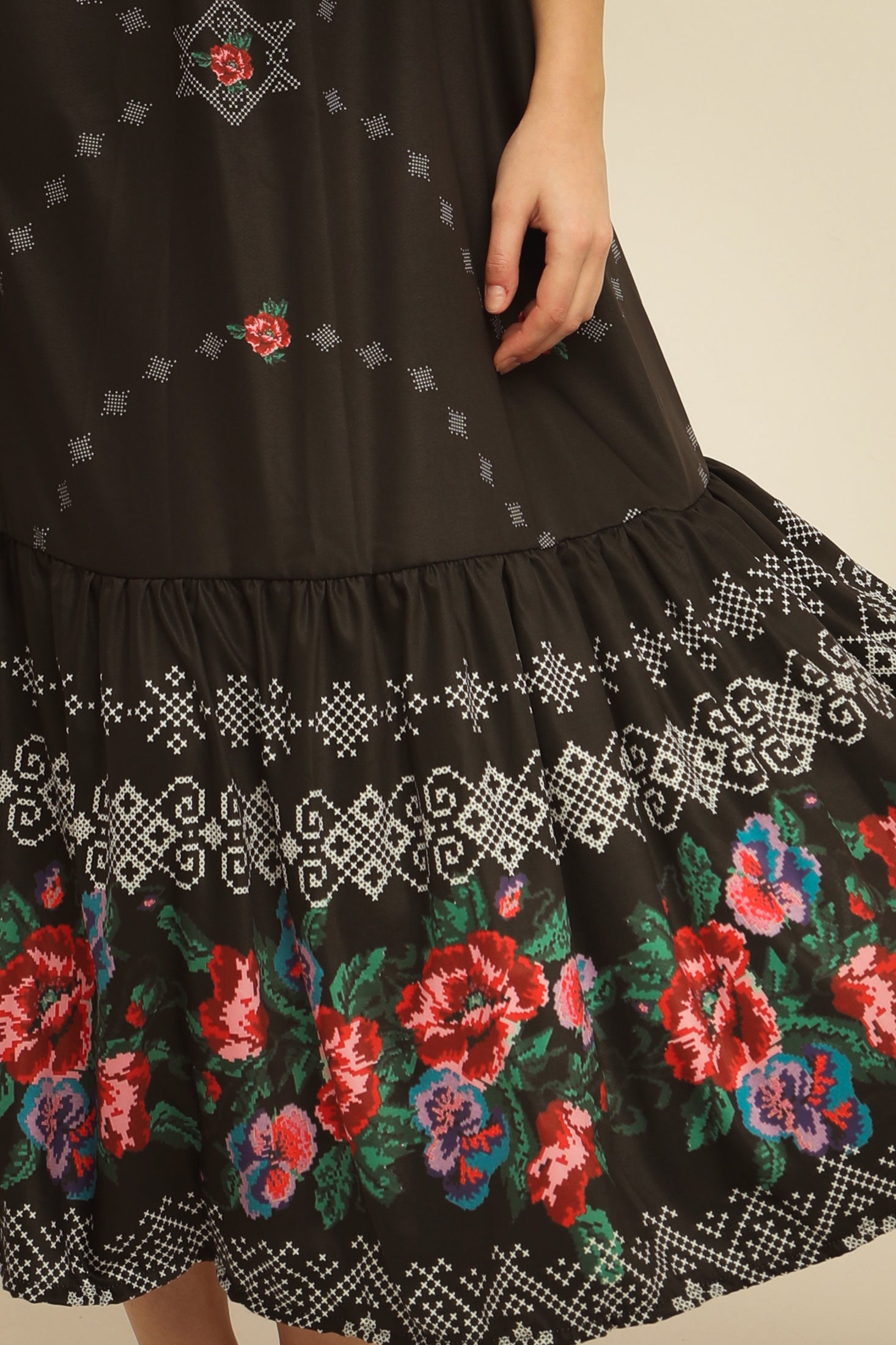 BELLA DRESS (black)