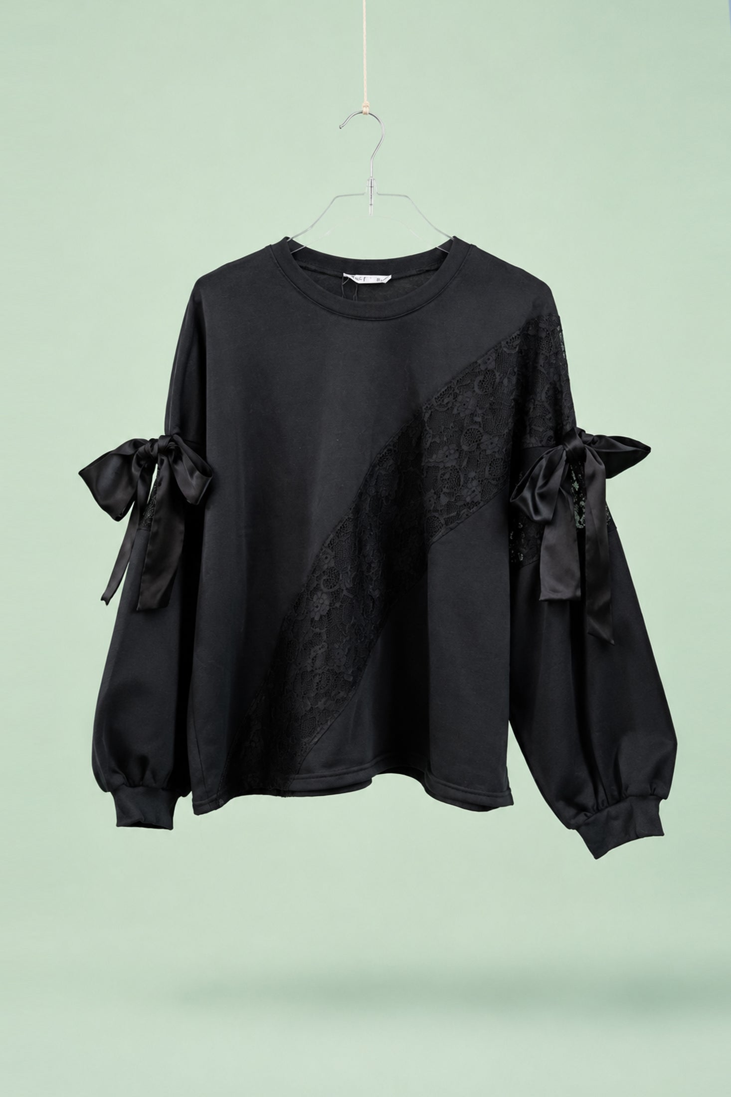 AMY SWEATSHIRT (lace combo)
