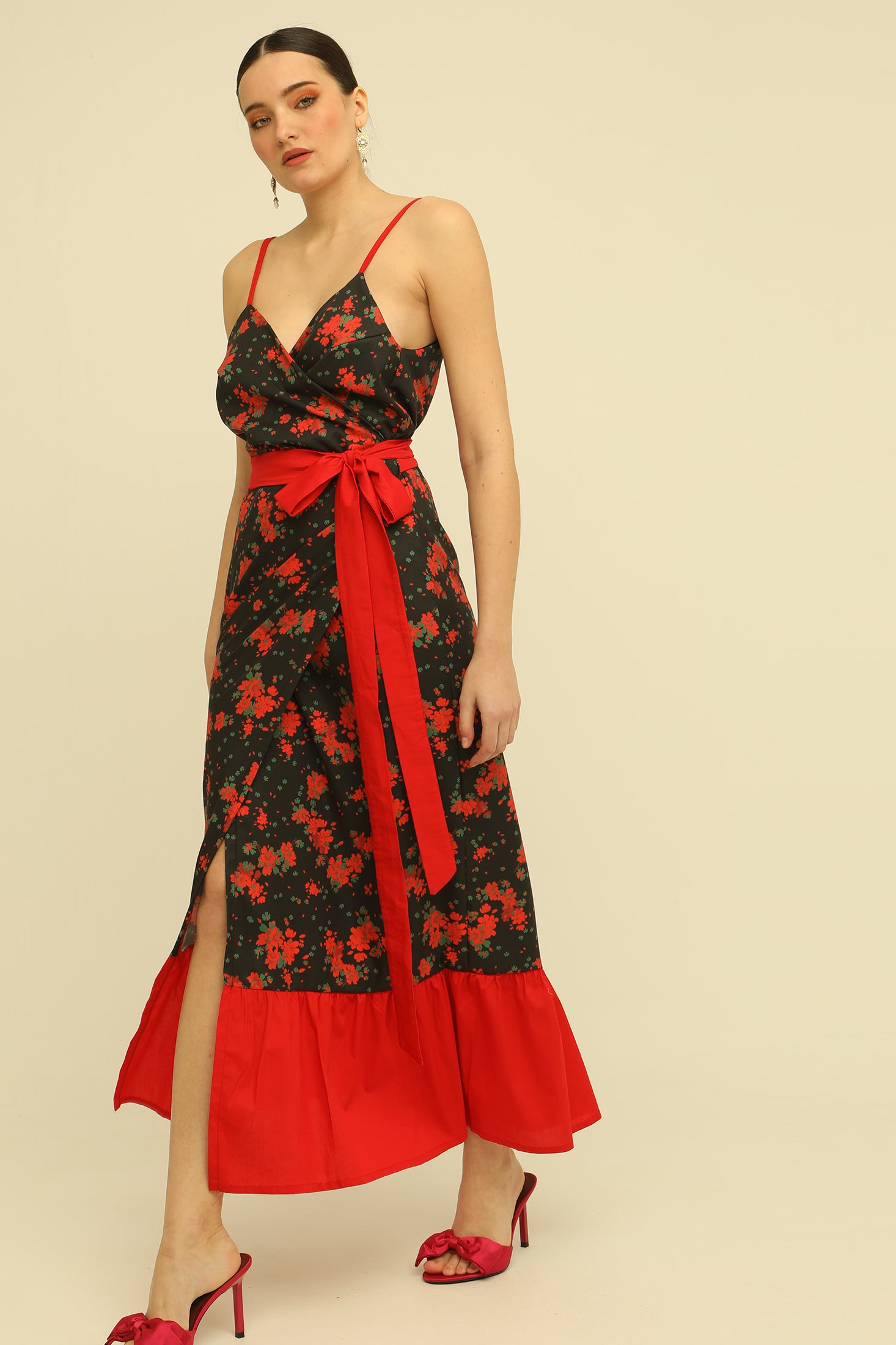 SS02 DRESS (red)