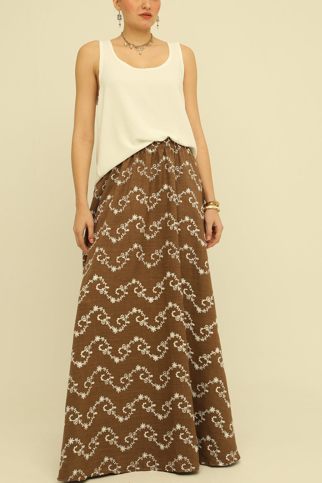 EMBROIDERY SKIRT (brown)