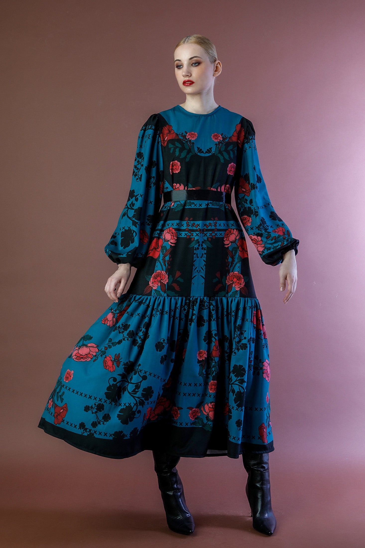IRIDA DRESS (black)