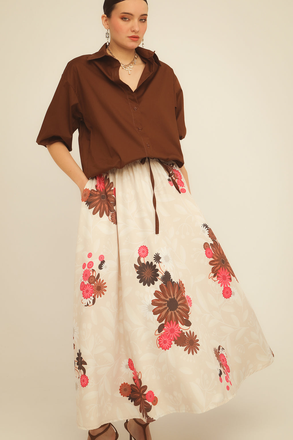 PEARL SKIRT (brown)