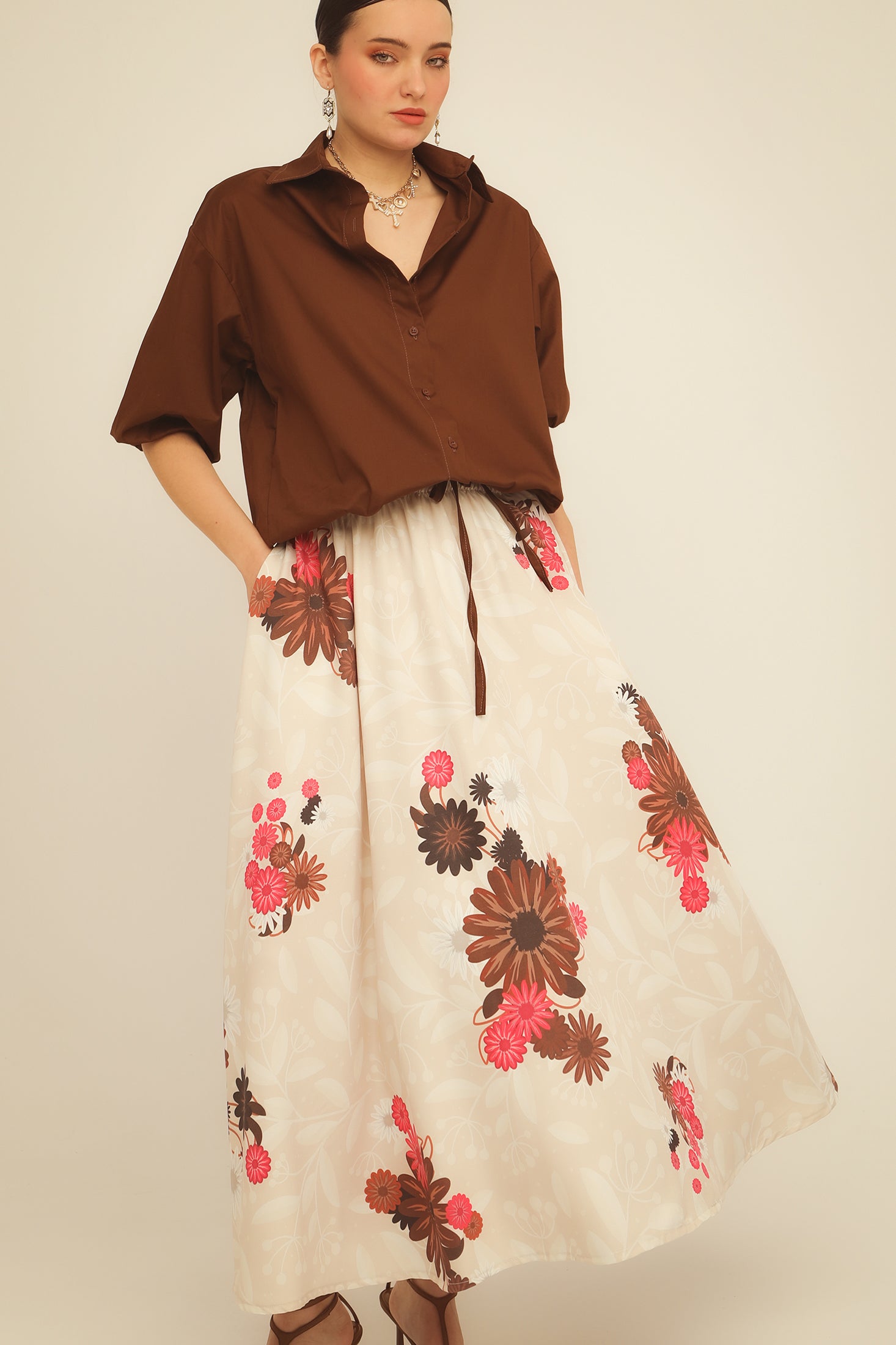 PEARL SKIRT (brown)